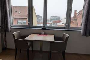 Modernes möbliertes 1 Zimmer Apartment zentral in Ulm – Ehinger Str. 23, 89077 Weststadt, Ulm – Vorschaubild 2