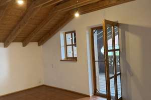 Wohnen mit Charakter: Schönes Landhaus in sehr ruhiger Wohnlage mit Doppelgarage zu vermieten – Die vollständige Adresse der Immobilie erhältst du vom Anbieter., 82407 Wielenbach – Vorschaubild 10
