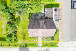 Platz für Visionen - Haus in Traumlage zum Sanieren – Die vollständige Adresse der Immobilie erhältst du vom Anbieter., 25335 Elmshorn – Vorschaubild 9