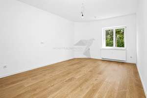 !! Erstbezug nach Sanierung !! Coole 2 Raum EG-Whg. mit Balkon und Tageslichtbad – Am schnellen Markt 11, 9131 Ebersdorf, Chemnitz – Vorschaubild 1