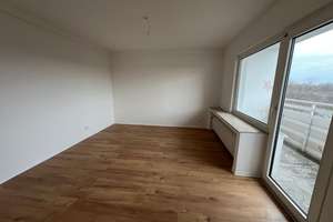 Renovierte helle 2 Zi.-Whng. mit Balkon - weisses Duschbad - Duisburg Rheinhausen – Beethovenstraße 13, 47226 Rheinhausen-Mitte, Duisburg – Vorschaubild 5