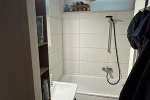 Süßes Mini-Apartment mit Balkon und Einbauküche - nur für EINE Person! – Weverstraße 52, 13595 Wilhelmstadt, Berlin – Vorschaubild 6