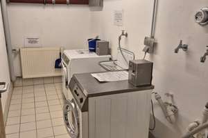 Privatverkauf! Gepflegte 2-Zimmer-Wohnung mit schöner Loggia – Erlbachstraße 11, 81249 Lochhausen, München – Vorschaubild 18