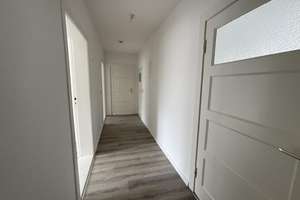 Demnächst frei! 3-Zimmer-Wohnung in Bremerhaven – Friedrich-Ebert-Straße 83, 27570 Geestendorf, Bremerhaven – Vorschaubild 1
