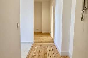 Traumhafte Altbauwohnung mit großzügigem Grundriss und Balkon – Die vollständige Adresse der Immobilie erhältst du vom Anbieter., 10247 Friedrichshain, Berlin – Vorschaubild 9