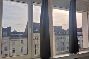 Dachgeschosswohnung mit Aufzug & großem Westbalkon – Sonne bis zum Abend genießen – Kölner Straße 18, 40211 Stadtmitte, Düsseldorf – Vorschaubild 4