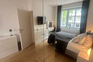 Stilvolle 2-Zimmer-Wohnung mit Balkon und Vollmöblierung  – Lindenstraße 120, 40233 Düsseldorf – Vorschaubild 32