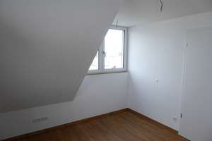 Neubau-Passivhaus-Doppelhaushälfte mit Terrasse und Balkon in Ulm/Lehr gelegen. – Bgm.-Leypoldt-Weg 16, 89081 Lehr, Ulm – Vorschaubild 24