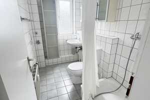 Frisch renoviertes Apartment mit Balkon und Stellplatz – Langerfelder Str. 138, 42389 Wuppertal – Vorschaubild 2