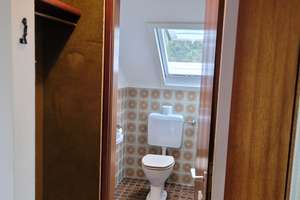 von Privat: Ruhige 3-Zi. DG Wohnung (86qm), Balkon, EBK, Gäste-WC, TG-Stellplatz, keine Maklergebühr – Die vollständige Adresse der Immobilie erhältst du vom Anbieter., 70619 Riedenberg, Stuttgart – Vorschaubild 23