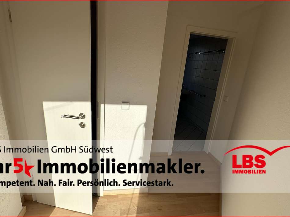 Türen zu WC und Badezimmer