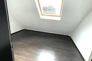 ++Einzigartiges Loft-Flair: 2,5-Zimmer-Dachgeschosswohnung in historischer Weberei ++ – Schwelmer Str. 45, 42897 Stadtgarten, Remscheid – Vorschaubild 11