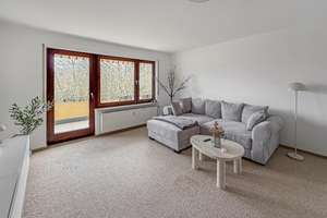 Attraktive 3-Zimmer-Wohnung mit Südbalkon in ruhiger Lage von Metzingen