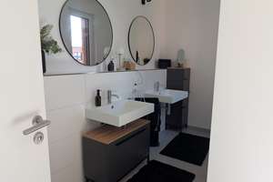 Einzigartiges Reihenhaus mit sonniger Dachterrasse – Stéphanie-Kuder-Str. 22, 30453 Limmer, Hannover – Vorschaubild 7
