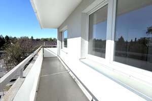 Lichtdurchflutete 2-Zimmer-Wohnung mit großem Südost-Balkon & freiem Blick – Wasserburger Landstraße 211, 81827 Waldtrudering, München – Vorschaubild 11