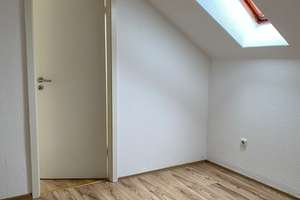 Helle Dachgeschosswohnung sucht Nachmieter – Schwelmer Straße 109, 42389 Langerfeld-Beyenburg, Wuppertal – Vorschaubild 6