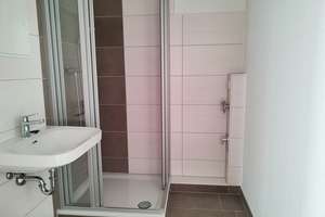 1-Raum-Wohnung in ruhiger Wohnlage mit Balkon – Wolgograder Allee 204, 9123 Hutholz, Chemnitz – Vorschaubild 2