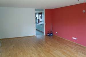Moderne und helle Wohnung mit Blick ins Grüne: 3-Zimmer-Wohnung in Stuttgart-Vaihingen Lauchäcker – Die vollständige Adresse der Immobilie erhältst du vom Anbieter., 70569 Lauchäcker, Stuttgart – Vorschaubild 2