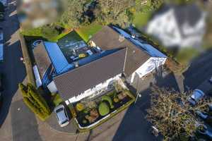 Luxuriöses Einfamilienhaus mit Einbauküche und Wellnessbereich in exklusiver Lage von Strümp – Neuss (Rhein-Kreis) – Vorschaubild 2