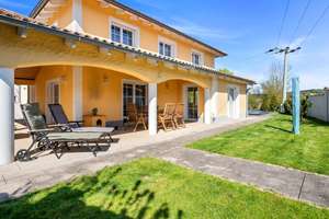 Modernes Einfamilienhaus im Toskana-Stil mit Pool – Die vollständige Adresse der Immobilie erhältst du vom Anbieter., 93173 Wenzenbach – Vorschaubild 20