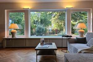 „Luxus-Villa Bonn Venusberg – möbliert, Sauna, Garten, Garage | sofort bezugsbereit – Die vollständige Adresse der Immobilie erhältst du vom Anbieter., 53127 Venusberg, Bonn – Vorschaubild 2