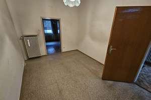 6-Zimmer-Einfamilienhaus mit großer Scheune in Zweibrücken Ixheim – Die vollständige Adresse der Immobilie erhältst du vom Anbieter., 66482 Ixheim, Zweibrücken – Vorschaubild 9