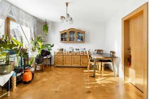 Viel Platz für die Familie – 8-Zimmer-Einfamilienhaus mit Garten, Terrasse und 2 Bädern – Die vollständige Adresse der Immobilie erhältst du vom Anbieter., 72461 Albstadt – Vorschaubild 5