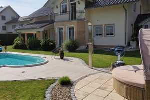 Attraktives Einfamilienhaus mit Pool, Doppelgarage, 30 kW/p PV-Anlage und Halle Nähe Plattling – Bergstraße 4, 94569 Deggendorf (Kreis) – Vorschaubild 14