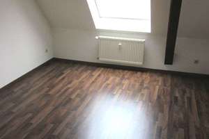 Eutritzsch - kleine, helle Dachgeschoßwohnung mit Tageslichtbad, Wanne & EBK in ruhiger Seitenstraße – Anhalter Straße 20, 4129 Eutritzsch, Leipzig – Vorschaubild 6