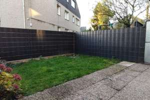 Von privat - schöne 3-Zi.-Whg. + Garten + Terrasse in Paderborn Schloß Neuhaus, ruhige + tolle Lage – Die vollständige Adresse der Immobilie erhältst du vom Anbieter., 33104 Schloß Neuhaus, Paderborn – Vorschaubild 23