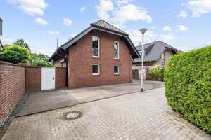 Freistehendes Einfamilienhaus mit Wintergarten, Kamin, Klimaanlage & großem Garten – Lessingweg 20, 47239 Rumeln-Kaldenhausen, Duisburg – Vorschaubild 6