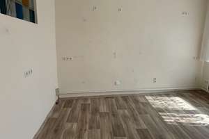 Einziehen und Wohlfühlen: Gepflegt, kontinuierlich modernisiert un – Die vollständige Adresse der Immobilie erhältst du vom Anbieter., 6347 Siersleben – Vorschaubild 5