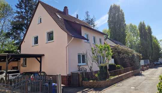 Bild von Einfamilienwohnhaus mit Einliegerwohnung von privat in Bad Homburg / Ober-Erlenbach