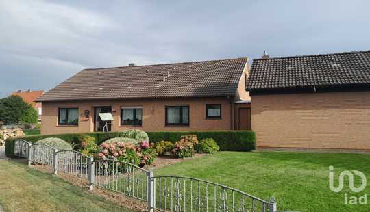 Bild von Traumhaus mit Weitblick – direkt einziehen und genießen