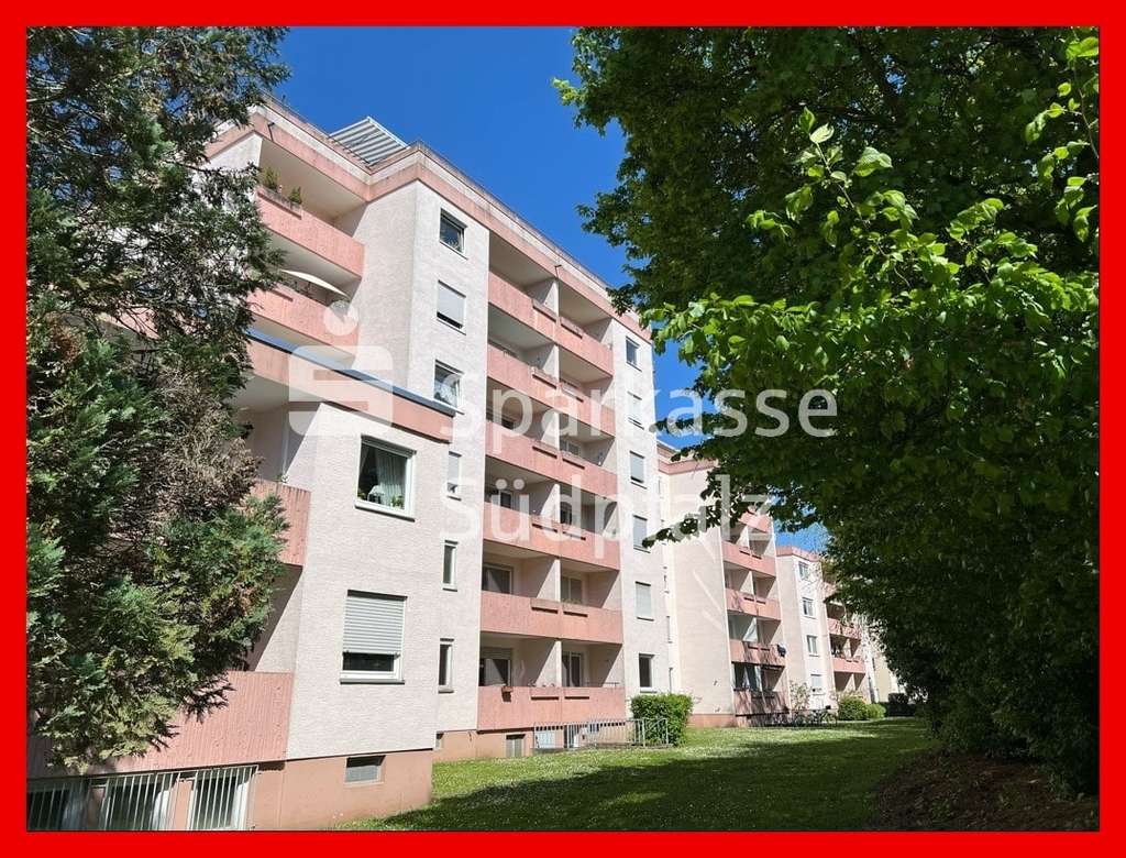 Ansprechend renovierte 2-Zimmer-Wohnung in Zentrumsnähe