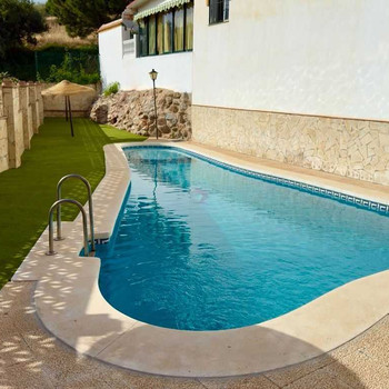 Reihenhaus zum Verkauf, La Cala del Moral, Málaga.