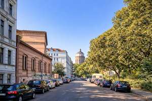 Repräsentativer Altbau mit ikonischem Ausblick im Herzen Prenzlauer Bergs