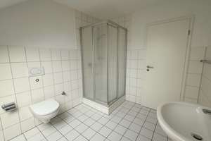Charmante 3-Zimmer-Wohnung mit Altbauflair in Duisburg – Die vollständige Adresse der Immobilie erhältst du vom Anbieter., 47169 Wehofen, Duisburg – Vorschaubild 8