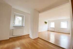 Freistehendes Wohnhaus mit Garten im Herzen von Kirchberg/Murr – Die vollständige Adresse der Immobilie erhältst du vom Anbieter., 71737 Kirchberg an der Murr – Vorschaubild 8