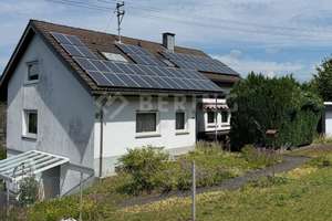 EINFAMILIENHAUS MIT VIELEN ZIMMERN UND ELW - SIEGEN SEELBACH