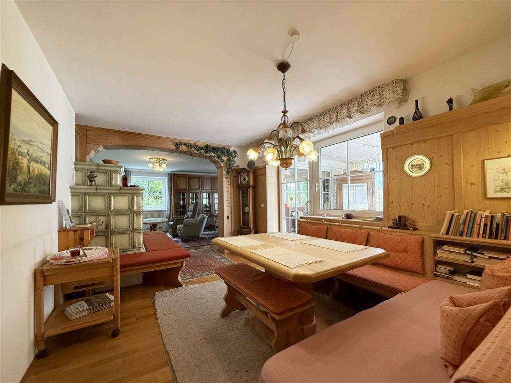 Immobilie in Tussenhausen - Landhaustraum mit weitläufigem Gartenparadies - Bild 2