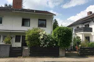 Provisionsfrei: Doppelhaushälfte, 150 m² Wohnfläche in Trudering mit großem Garten – Die vollständige Adresse der Immobilie erhältst du vom Anbieter., 81825 Gartenstadt Trudering, München – Vorschaubild 8