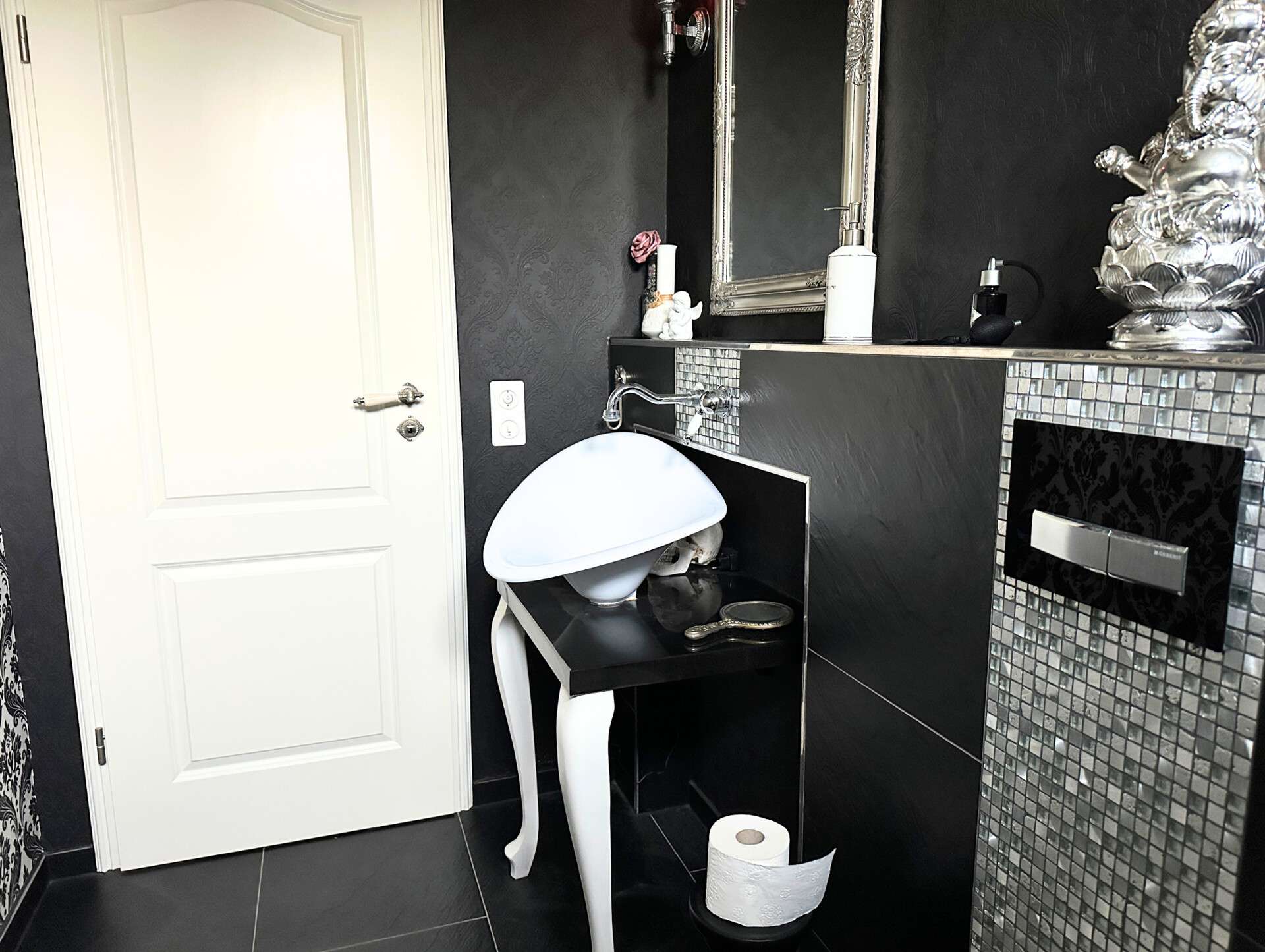 Immobilie in Erzhausen - VIEL PLATZ FÜR FAMILIE, HOME OFFICE & GÄSTE: Modernisiertes EFH +  Einliegerwohnung (vermietet) - Bild 6