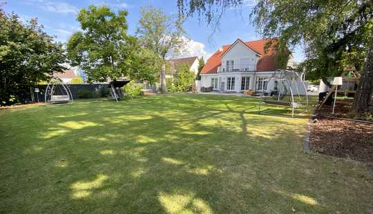 Bild von großzügiges EFH in Feldrandlage mit tollem Grundstück zu verkaufen