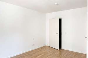 Großzügige 4-Zimmer-Wohnung mit Balkon und viel Platz für die Familie – Die vollständige Adresse der Immobilie erhältst du vom Anbieter., 60486 Bockenheim, Frankfurt am Main – Vorschaubild 4