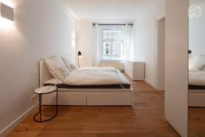 Zentrum! Möblierte Jugendstil-Altbau 2,5-Raum-Wohnung mit Balkon, um die Ecke vom Viktualienmarkt – Westenriederstr. 45, 80331 Graggenau, München – Vorschaubild 10