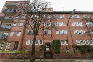 Modernes Wohnen unter dem Dach – 5-Zi-DG-Wohnung für WG oder Co-Living im KfW-40-Standard – Aldenrathsweg 6, 22307 Barmbek-Nord, Hamburg – Vorschaubild 1