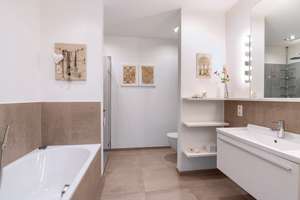 Manhattan-Feeling in Hamburg-Uhlenhorst. Exklusives Loft mit eigenem Bootsanleger - COURTAGEFREI! – Die vollständige Adresse der Immobilie erhältst du vom Anbieter., 22085 Uhlenhorst, Hamburg – Vorschaubild 20