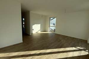 Exklusive 2-Zimmer-Neubauwohnung mit großem Balkon – Erstbezug in ruhiger Lage – Karpatenstraße 8, 81829 Trudering-Riem (Ortsteil), München – Vorschaubild 3