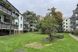 **ATTRAKTIVES MEHRFAMILIENHAUS IN BESTER LAGE - solide Kapitalanlage mit Wertsteigerungspotenzial** – Kirschbergstraße 43a+b, 4159 Möckern, Leipzig – Vorschaubild 3